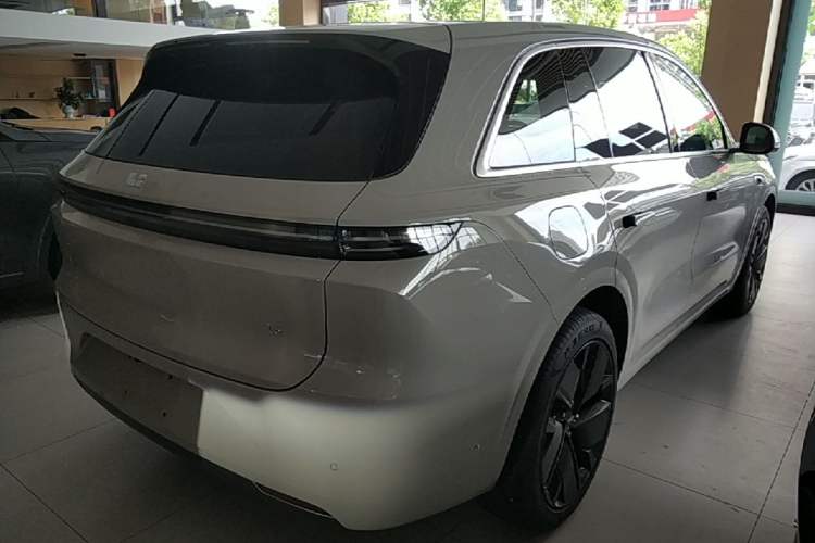 Used Li Auto L6 2025 Max Smart Refresh Edition Rear Right 45 Deg