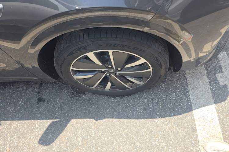 Used Li Auto L6 2025 Max Smart Refresh Edition Right Front Wheel Hub