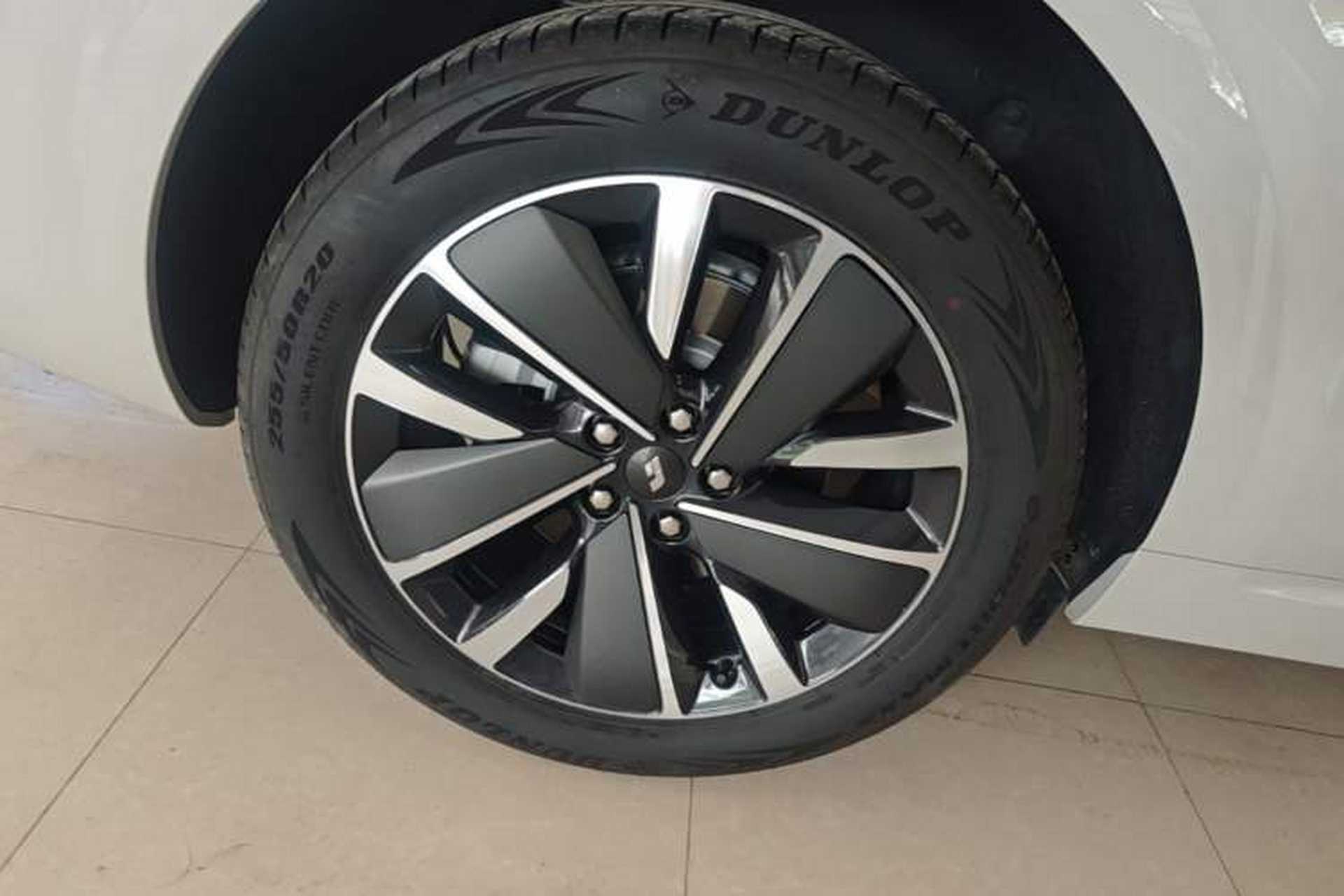 Used Li Auto L6 2025 Pro Smart Refresh Edition Right Rear Wheel Hub