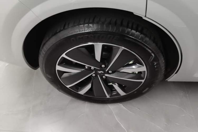 Used Li Auto L6 2025 Pro Smart Refresh Edition Right Rear Wheel Hub