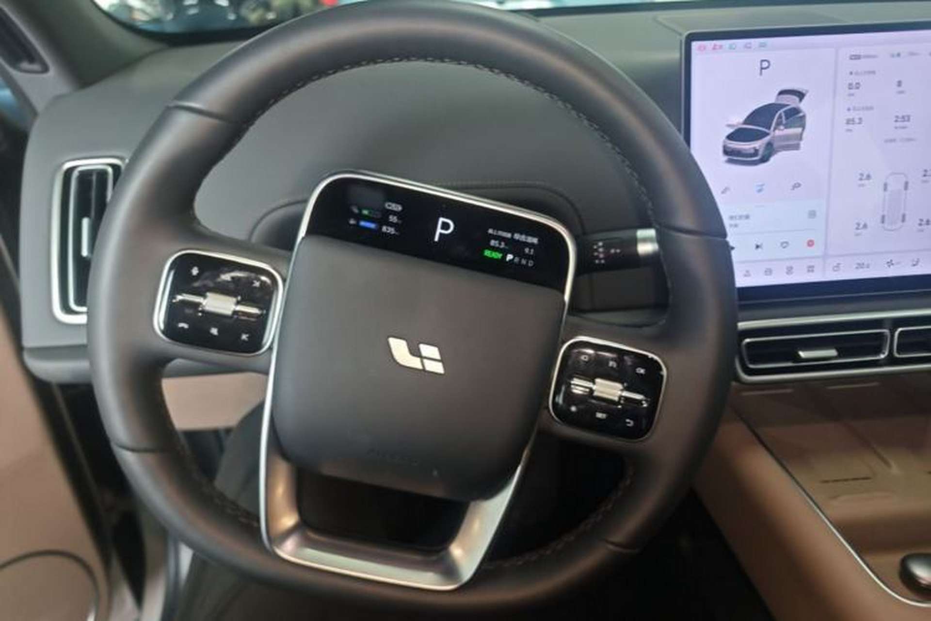 Used Li Auto L6 2025 Max Smart Refresh Edition Steering Wheel
