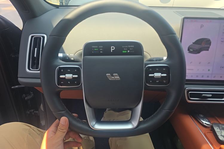 Used Li Auto L6 2025 Max Smart Refresh Edition Steering Wheel