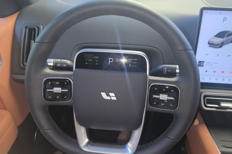Used Li Auto L6 2025 Max Smart Refresh Edition Steering Wheel