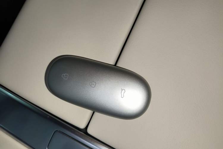 Used Li Auto L6 2025 Pro Smart Refresh Edition Vehicle Key