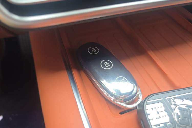 Used Li Auto L6 2025 Max Smart Refresh Edition Vehicle Key