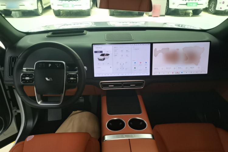 Used Li Auto L6 2025 Pro Smart Refresh Edition Center Console