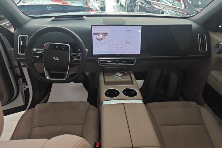 Used Li Auto L6 2025 Max Smart Refresh Edition Center Console