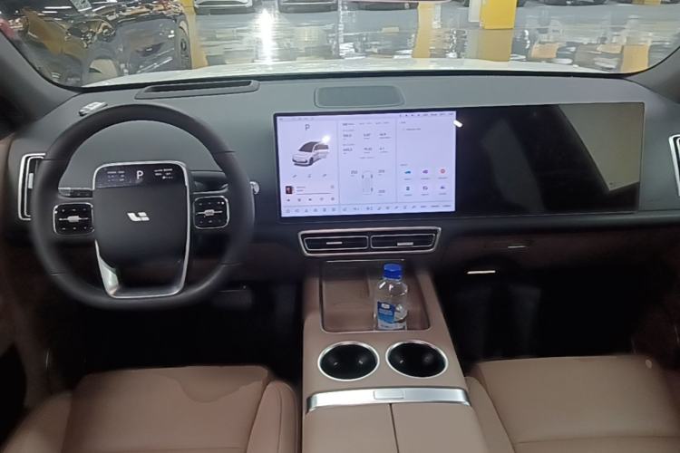 Used Li Auto L6 2025 Max Smart Refresh Edition Center Console