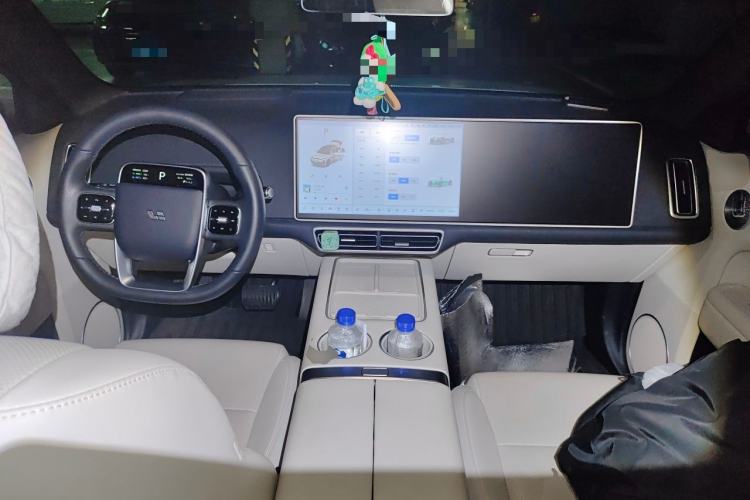 Used Li Auto L6 2025 Max Smart Refresh Edition Center Console