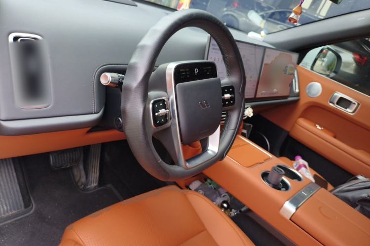 Used Li Auto L6 2025 Pro Smart Refresh Edition Center Console