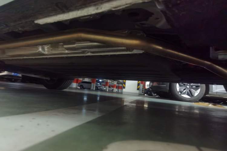 Used Li Auto L6 2025 Pro Smart Refresh Edition Chassis Front Left