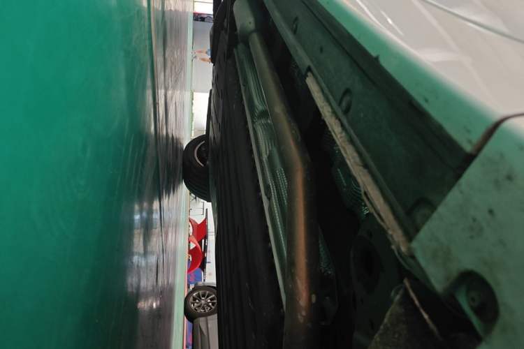 Used Li Auto L6 2025 Pro Smart Refresh Edition Chassis Front Right