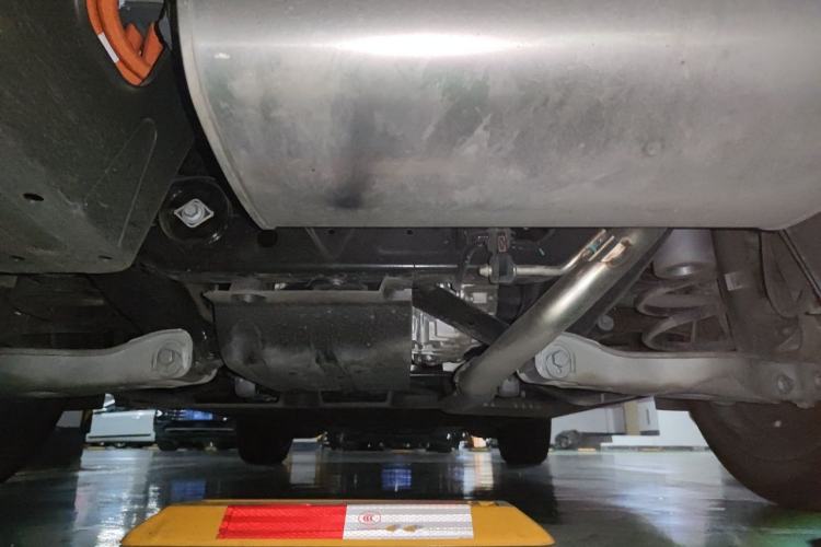 Used Li Auto L6 2025 Max Smart Refresh Edition Chassis Rear
