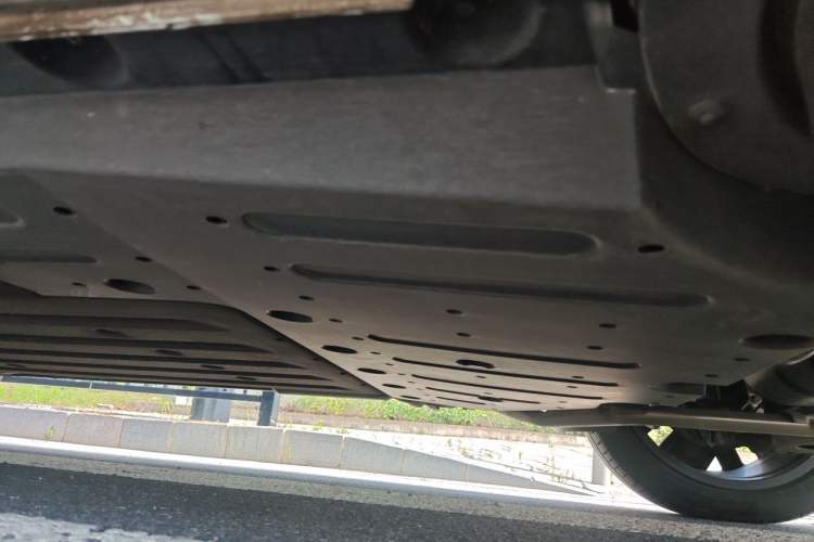 Used Li Auto L6 2025 Pro Smart Refresh Edition Chassis Rear Left