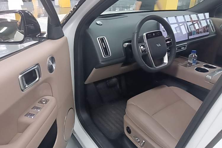 Used Li Auto L6 2025 Max Smart Refresh Edition Driver Seat