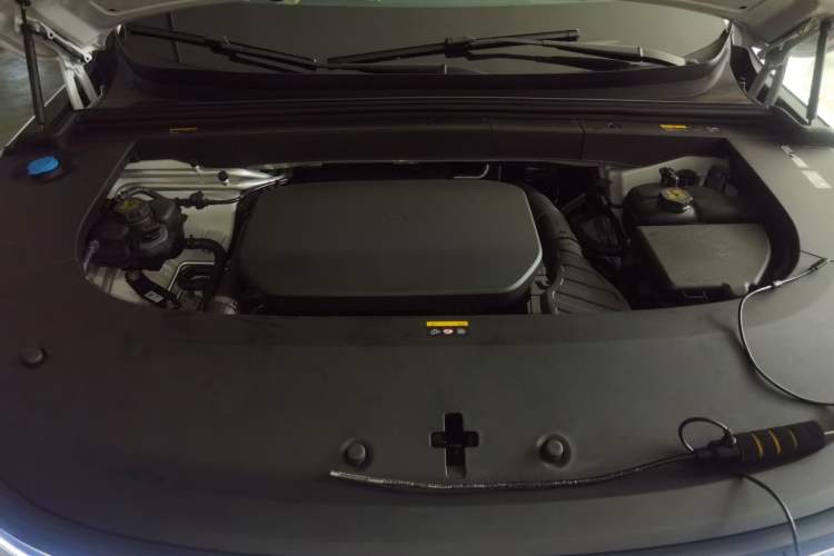Used Li Auto L6 2025 Pro Smart Refresh Edition Engine Bay