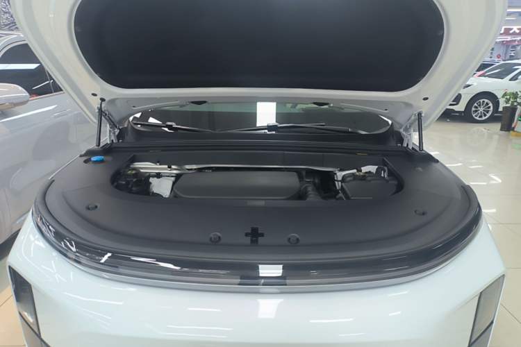 Used Li Auto L6 2025 Pro Smart Refresh Edition Engine Bay