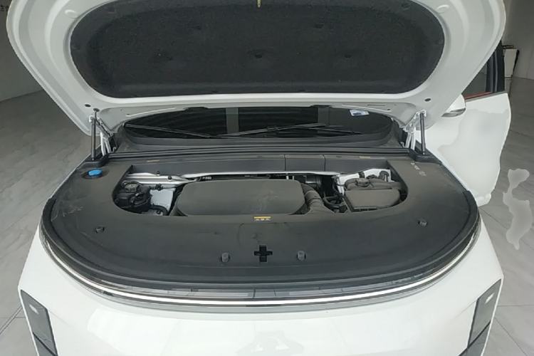 Used Li Auto L6 2025 Pro Smart Refresh Edition Engine Bay