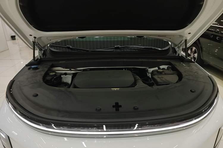 Used Li Auto L6 2025 Max Smart Refresh Edition Engine Bay