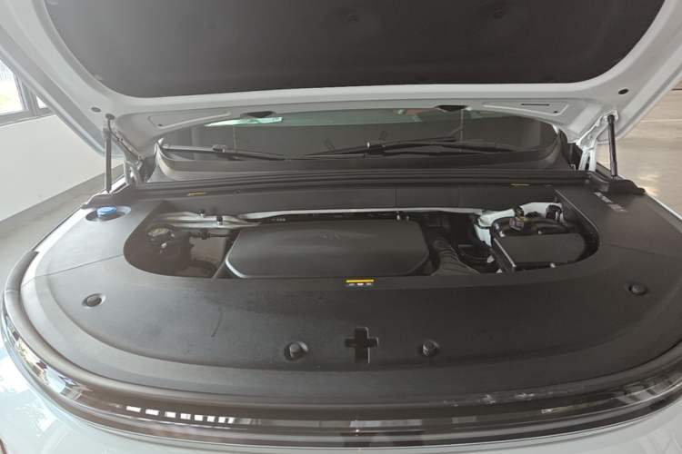 Used Li Auto L6 2025 Pro Smart Refresh Edition Engine Bay
