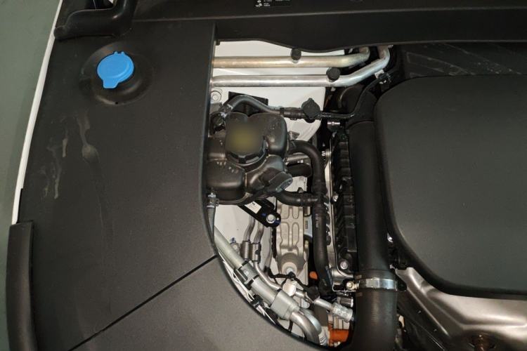 Used Li Auto L6 2025 Max Smart Refresh Edition Engine Bay Right