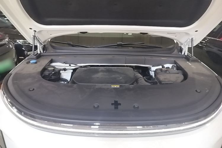 Used Li Auto L6 2025 Pro Smart Refresh Edition Engine Bay