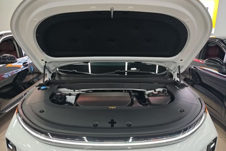 Used Li Auto L6 2025 Max Smart Refresh Edition Engine Bay