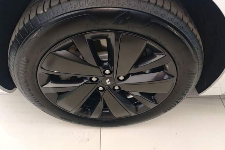 Used Li Auto L6 2025 Pro Smart Refresh Edition Exterior 4