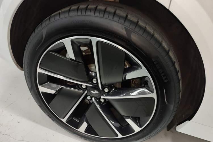 Used Li Auto L6 2025 Max Smart Refresh Edition Exterior 5