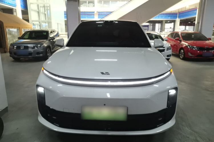 Used Li Auto L6 2025 Max Smart Refresh Edition Front