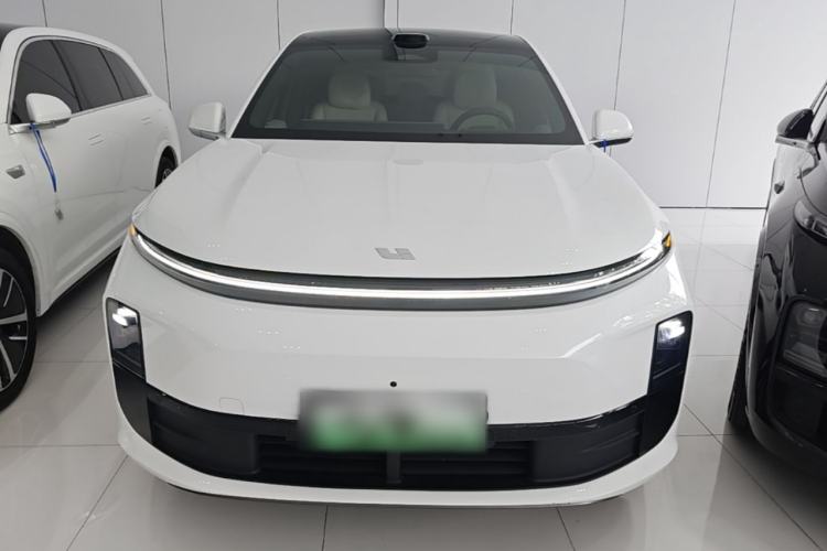 Used Li Auto L6 2025 Pro Smart Refresh Edition Front