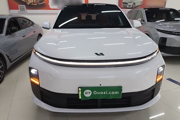 Used Li Auto L6 2025 Pro Smart Refresh Edition Front