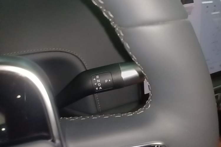 Used Li Auto L6 2025 Pro Smart Refresh Edition Gear Lever
