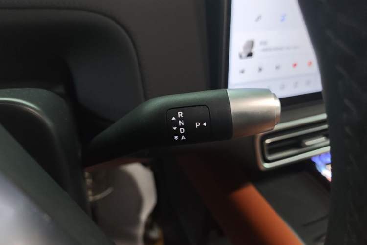 Used Li Auto L6 2025 Pro Smart Refresh Edition Gear Lever