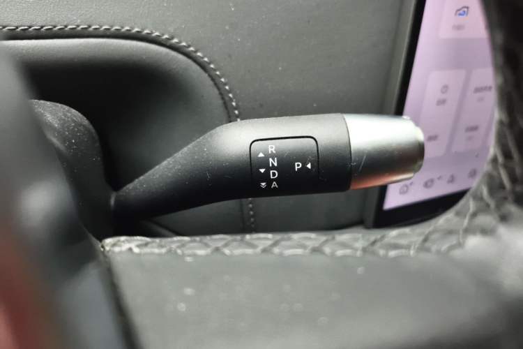 Used Li Auto L6 2025 Max Smart Refresh Edition Gear Lever