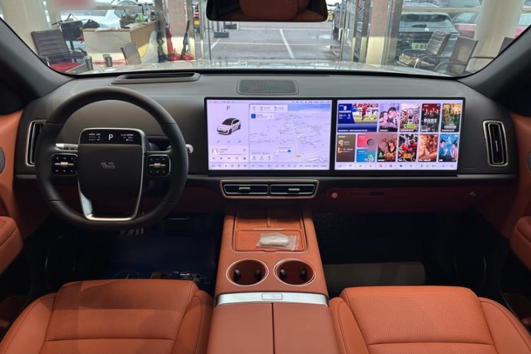 Used Li Auto L6 2025 Pro Smart Refresh Edition Interior 1
