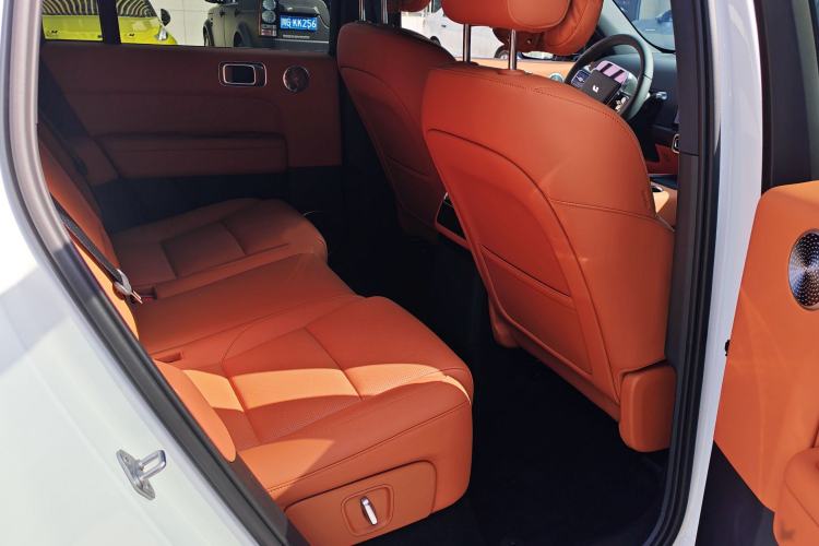 Used Li Auto L6 2025 Max Smart Refresh Edition Interior 5