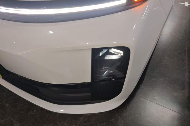 Used Li Auto L6 2025 Pro Smart Refresh Edition Left Front Headlight