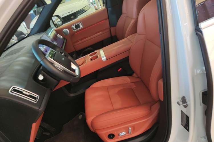 Used Li Auto L6 2025 Pro Smart Refresh Edition Left Front Seat