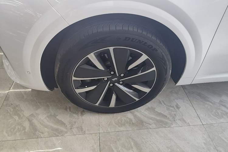 Used Li Auto L6 2025 Pro Smart Refresh Edition Left Front Wheel Hub