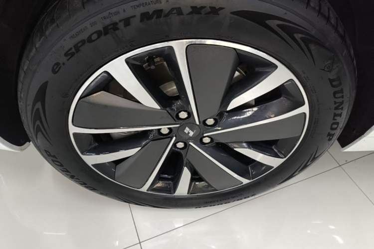 Used Li Auto L6 2025 Pro Smart Refresh Edition Left Front Wheel Hub