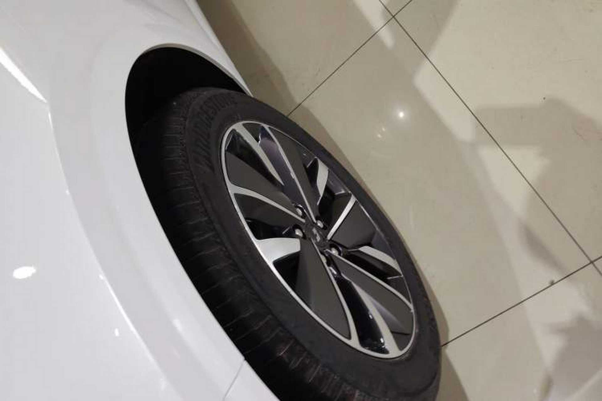 Used Li Auto L6 2025 Pro Smart Refresh Edition Left Front Wheel Hub