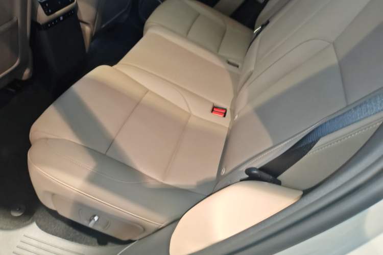 Used Li Auto L6 2025 Max Smart Refresh Edition Left Rear Seat