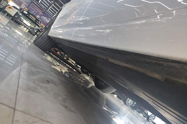 Used Li Auto L6 2025 Pro Smart Refresh Edition Left Side Sill