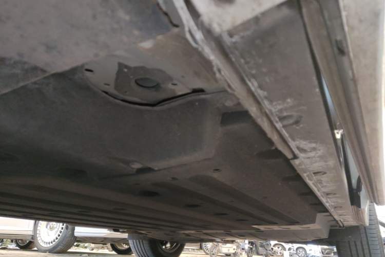 Used Li Auto L6 2025 Pro Smart Refresh Edition Left Side Sill