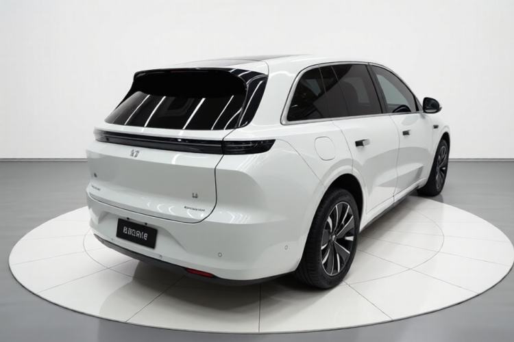 Used Li Auto L6 2025 Pro Smart Refresh Edition Rear Right 45 Deg