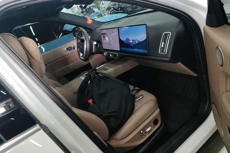 Used Li Auto L6 2025 Pro Smart Refresh Edition Right Front Seat