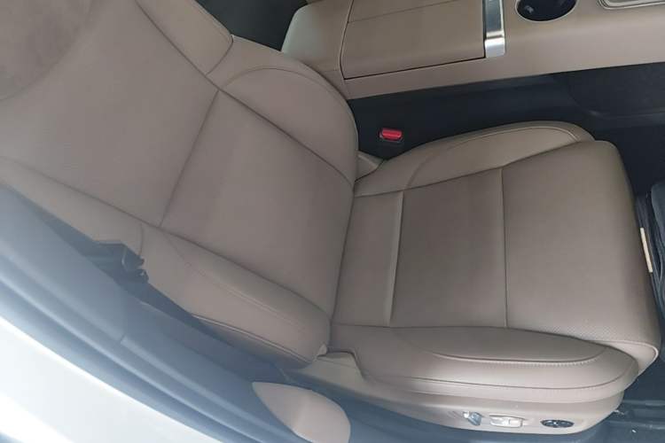 Used Li Auto L6 2025 Pro Smart Refresh Edition Right Front Seat