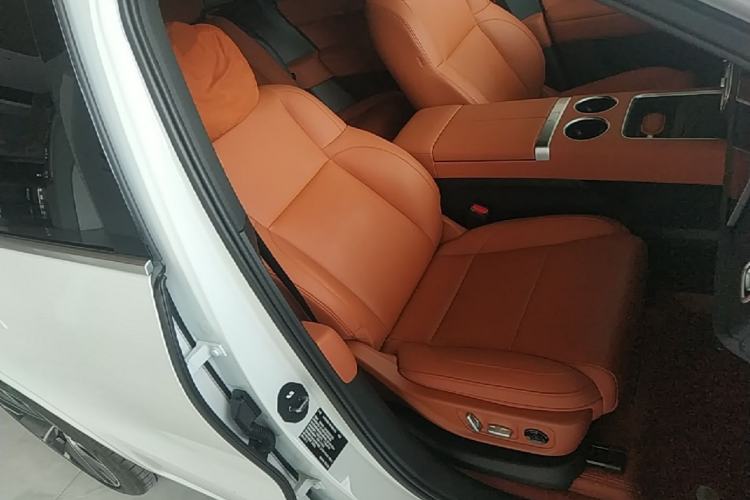 Used Li Auto L6 2025 Pro Smart Refresh Edition Right Front Seat