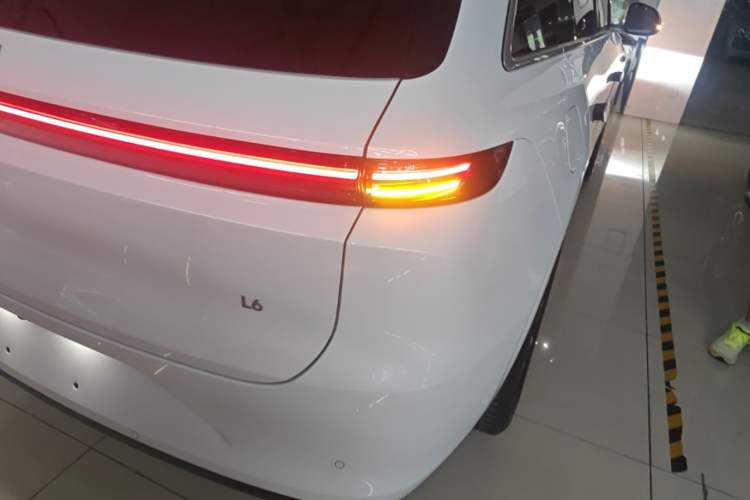 Used Li Auto L6 2025 Pro Smart Refresh Edition Right Rear Taillight